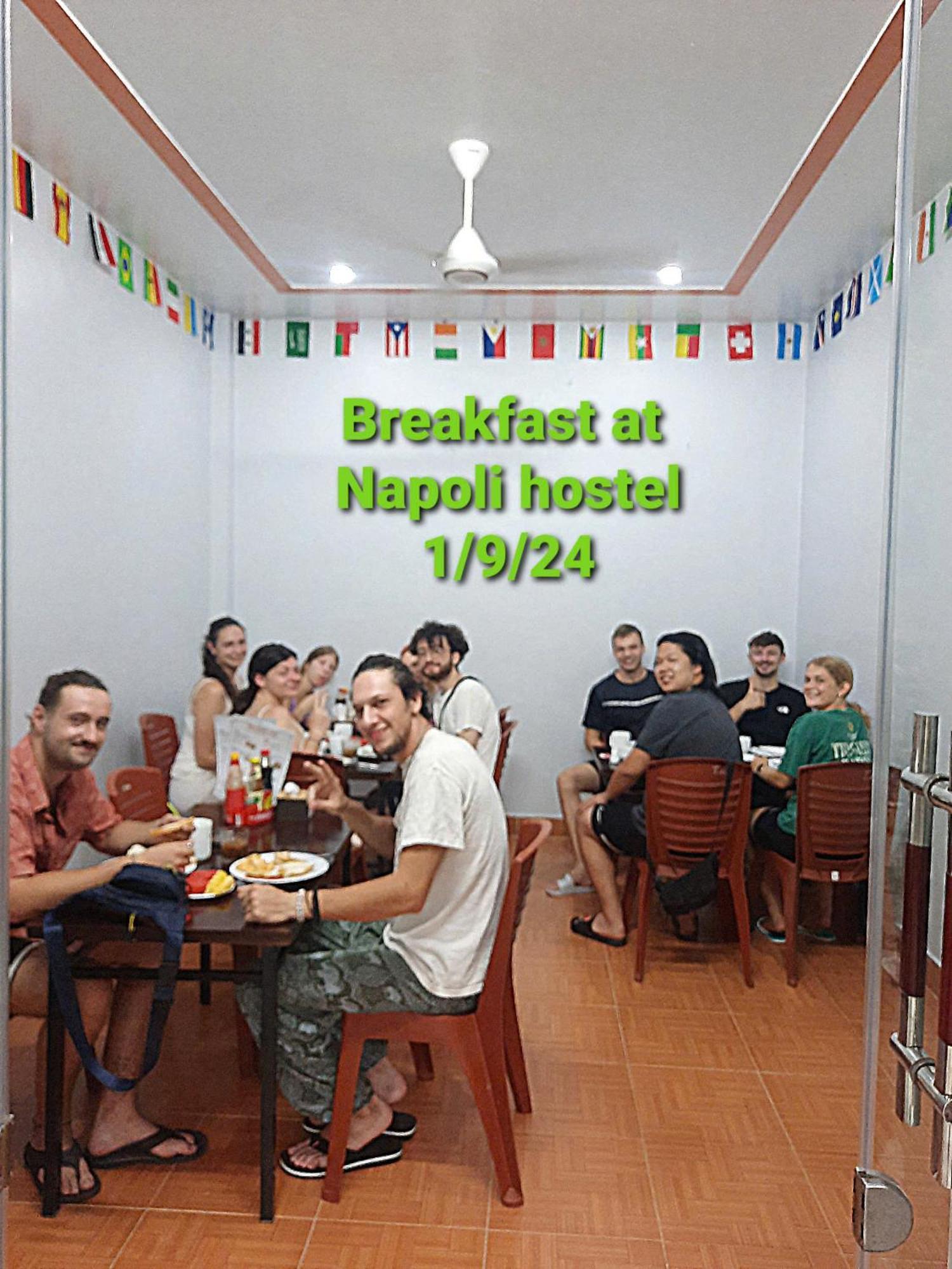 Napoli Hostel Chan Chau Buitenkant foto